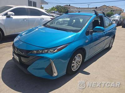 2022 Toyota Prius Prime LE - zdjęcie 1 z 23 - miniatura