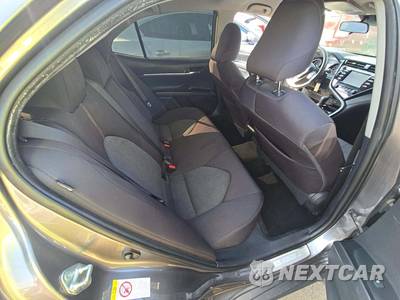 2018 Toyota Camry LE - zdjęcie 16 z 34 - miniatura