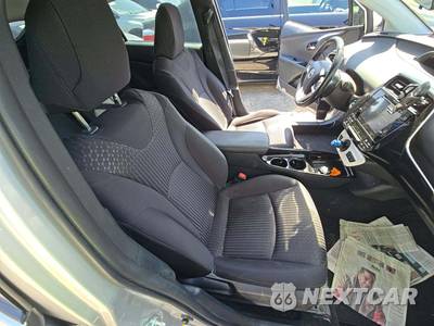 2019 Toyota Prius Prime Plus - zdjęcie 18 z 35 - miniatura