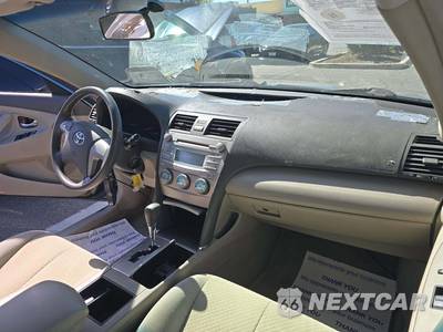 2009 Toyota Camry LE - zdjęcie 19 z 24 - miniatura