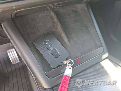 2023 Tesla Model X Plaid - zdjęcie 8 z 26 - miniatura