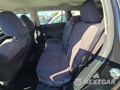 2022 Toyota Highlander LE - zdjęcie 17 z 32 - miniatura