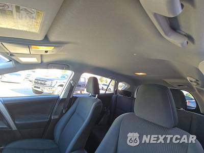 2016 Toyota RAV4 LE - zdjęcie 11 z 25 - miniatura
