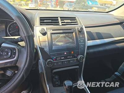 2015 Toyota Camry Hybrid SE - zdjęcie 10 z 31 - miniatura