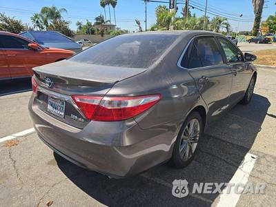 2015 Toyota Camry Hybrid SE - zdjęcie 3 z 31 - miniatura