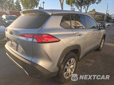 2025 Toyota Corolla Cross L - zdjęcie 3 z 26 - miniatura