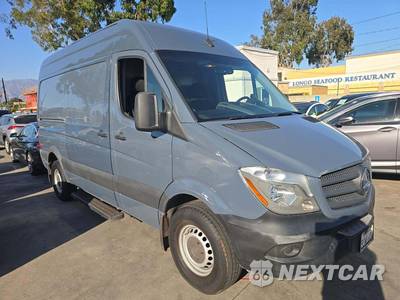 2018 Mercedes-Benz Sprinter 2500 Cargo Van Standard Roof 144.3" WB - zdjęcie 4 z 31 - miniatura
