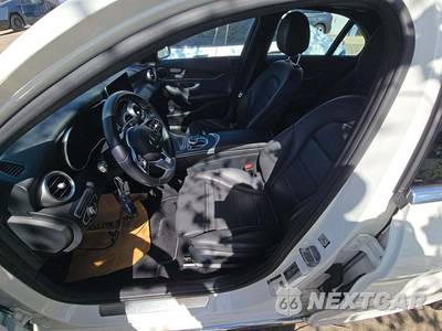 2021 Mercedes-Benz C 300 Sedan - zdjęcie 6 z 26 - miniatura