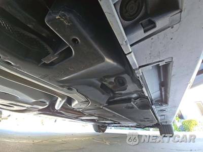 2026 Toyota Corolla Hybrid LE Sedan - zdjęcie 5 z 24 - miniatura