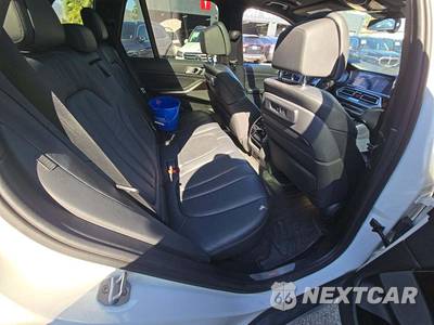 2019 BMW X5 Sports Activity Vehicle xDrive40i - zdjęcie 16 z 26 - miniatura