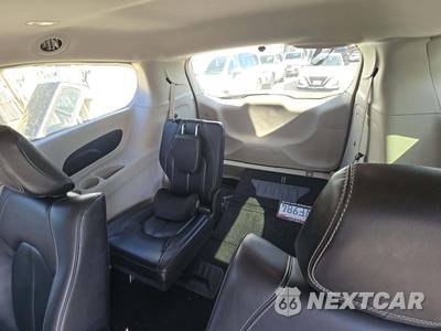 2023 Chrysler Pacifica Hybrid Touring L 121.6" WB - zdjęcie 11 z 23 - miniatura