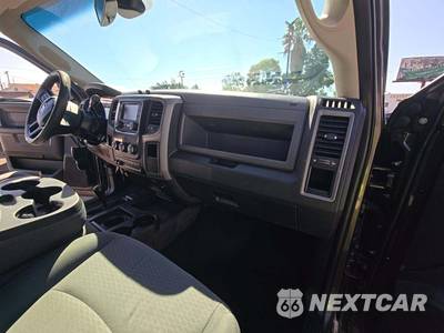 2016 Ram 2500 Tradesman Crew Cab Medium Bed - zdjęcie 19 z 33 - miniatura