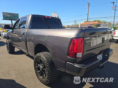 2016 Ram 2500 Tradesman Crew Cab Medium Bed - zdjęcie 2 z 33 - miniatura