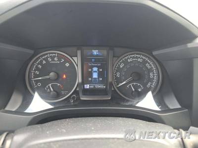 2023 Toyota Tacoma TRD Off-Road Crew Cab Medium Bed - zdjęcie 6 z 18 - miniatura