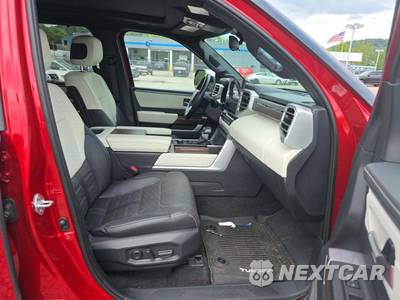2022 Toyota Tundra Hybrid Capstone Crew Cab Short Bed - zdjęcie 15 z 19 - miniatura