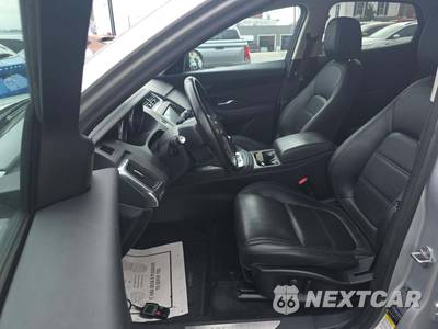 2020 Jaguar E-PACE SE - zdjęcie 3 z 17 - miniatura