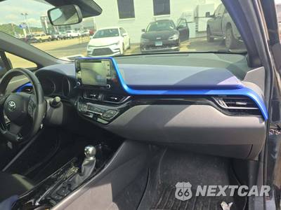 2021 Toyota C-HR XLE - zdjęcie 16 z 21 - miniatura