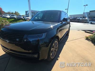2024 Land Rover Range Rover SE LWB w/7-Passenger Seating
