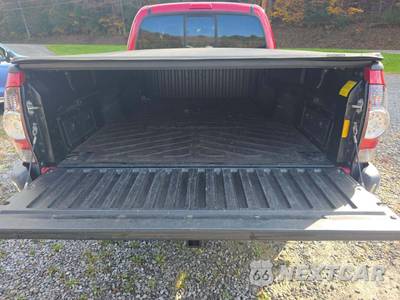 2013 Toyota Tacoma Extended Cab Medium Bed w/Rear Doors - zdjęcie 11 z 20 - miniatura
