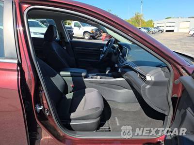 2025 Nissan Altima SV - zdjęcie 15 z 19 - miniatura