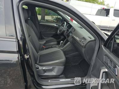2023 Volkswagen Tiguan SE R-Line Black - zdjęcie 19 z 23 - miniatura
