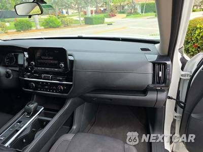 2023 Nissan Pathfinder SV - zdjęcie 20 z 24 - miniatura