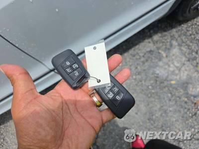 2023 Volkswagen Tiguan SE R-Line Black - zdjęcie 8 z 21 - miniatura