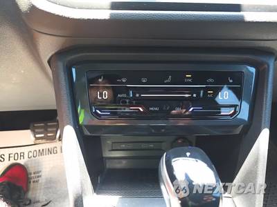 2022 Volkswagen Tiguan SE R-Line Black - zdjęcie 26 z 33 - miniatura