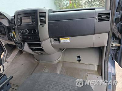 2018 Mercedes-Benz Sprinter 2500 Cargo Van Standard Roof 144.3" WB - zdjęcie 18 z 19 - miniatura