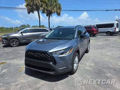 2025 Toyota Corolla Cross LE