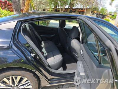 2025 Nissan Altima SV - zdjęcie 16 z 23 - miniatura