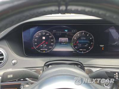 2018 Mercedes-Benz AMG S 63 4MATIC Sedan - zdjęcie 9 z 27 - miniatura