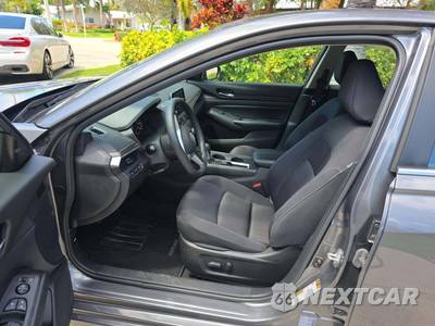 2025 Nissan Altima SV - zdjęcie 6 z 22 - miniatura