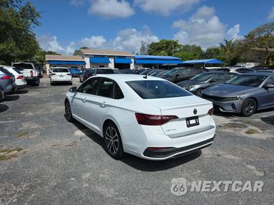 2023 Volkswagen Jetta Sport - zdjęcie 2 z 21 - miniatura