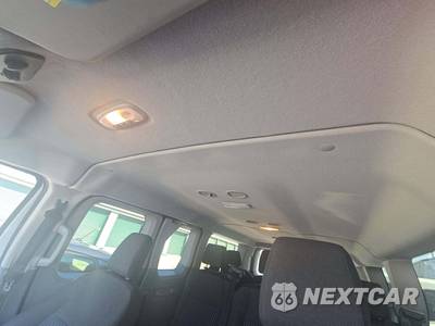2018 Ford Transit 150 Passenger Wagon XL w/RH Swing-Out Doors Low Roof 129.9" WB - zdjęcie 11 z 26 - miniatura