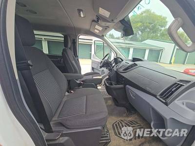 2016 Ford Transit 150 Passenger Wagon XL w/RH Swing-Out Doors Low Roof 130.0" WB - zdjęcie 18 z 25 - miniatura