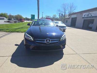 2019 Mercedes-Benz C 300 4MATIC Sedan - zdjęcie 2 z 24 - miniatura
