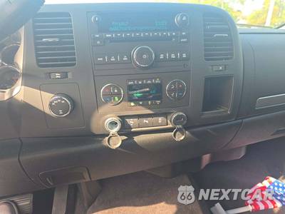 2013 Chevrolet Silverado 1500 LT Extended Cab Medium Bed 1LT w/Rear Doors - zdjęcie 10 z 23 - miniatura