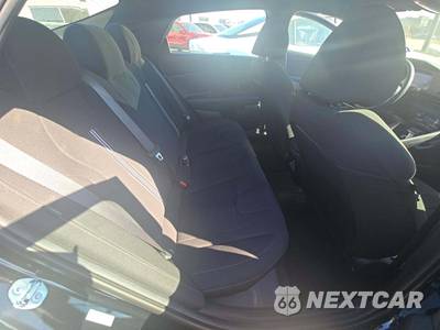 2026 Hyundai Elantra SEL Sport - zdjęcie 16 z 22 - miniatura