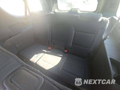 2021 Chevrolet Suburban LS 1LS - zdjęcie 14 z 22 - miniatura