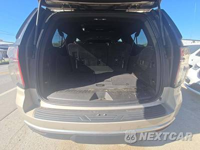 2021 Chevrolet Suburban LS 1LS - zdjęcie 15 z 22 - miniatura