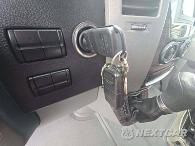 2016 Mercedes-Benz Sprinter 2500 Cargo Van Standard Roof 144.3" WB - zdjęcie 8 z 18 - miniatura