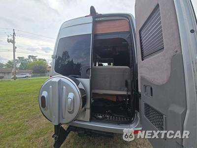 2016 Mercedes-Benz Sprinter 2500 Cargo Van Standard Roof 144.3" WB - zdjęcie 13 z 18 - miniatura