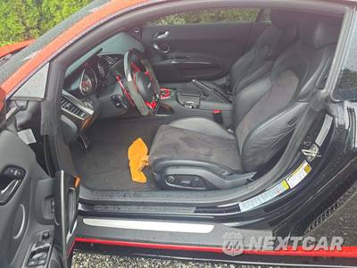 2012 Audi R8 4.2 Coupe - zdjęcie 6 z 17 - miniatura