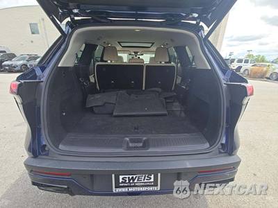 2024 INFINITI LUXE - zdjęcie 11 z 17 - miniatura