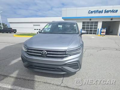 2024 Volkswagen Tiguan SE - zdjęcie 1 z 18 - miniatura