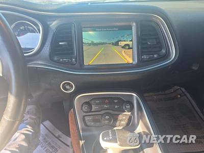 2017 Dodge Challenger SXT Plus - zdjęcie 10 z 24 - miniatura