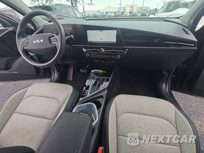 2024 Kia Niro SX - zdjęcie 16 z 18 - miniatura
