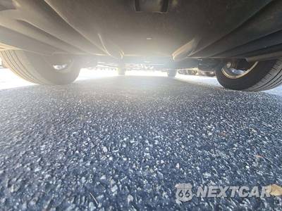 2015 Toyota Sienna XLE 8-Passenger 119.3" WB - zdjęcie 15 z 22 - miniatura