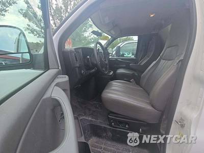 2015 Chevrolet Express 2500 Cargo Van 1WT 155.0" WB - zdjęcie 6 z 25 - miniatura
